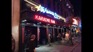 Wanna B’s Nashville karaoke bar [upl. by Dnalsor372]