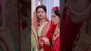 Rani Falls Unconscious  ranirashmonizeebangla ZeeBanglaClassics ytshorts shorts youtubeshorts [upl. by Dwyer741]