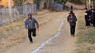 Gran carrera de Ancianos 🏃en Oaxaca PERO QUÉ INJUSTO FUERON LOS ORGANIZADORES con estos abuelitos [upl. by Esiole266]