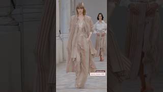 Alberta Ferretti Spring Summer 2025 en Milan Fashion Week fashionevent [upl. by Achilles]