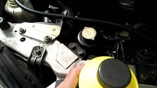 How to refill coolant  Pano maglagay ng coolant o tubig sa reservoir [upl. by Elrebma]