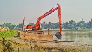 Excavator Working River no pontoon TATA HITACHI EX 215 super long reach [upl. by Ackerman]