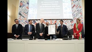 La Presentazione dei Francobolli ItaliaVaticano della nostra Fondazione [upl. by Adihsar540]