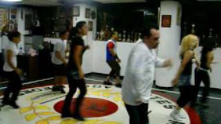 Clases de Salsaton salsa con reggaeton al estilo quotJullie style dancequot [upl. by Eigger]