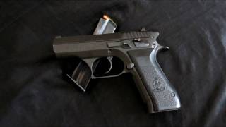 Jericho 941 FS 9mm shooting [upl. by Anuait]