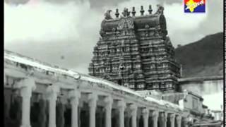 Aaru maname aaruஆறு மனமே ஆறுSivaji hits [upl. by Refiffej820]