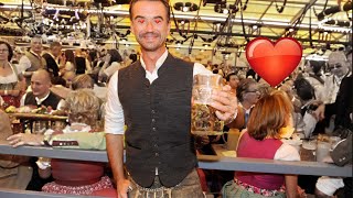 Florian Silbereisen trifft Große Liebe beim Wiesn Anstich Oktoberfest 2023 [upl. by Manda]