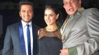 Ritesh Deshmukh and Genelia on Dance India Dance Season 3 [upl. by Alda31]