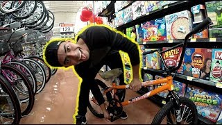 MONTANDO UNA BMX DE 2000 PESOS ADENTRO DE UN WALMART [upl. by Waly508]