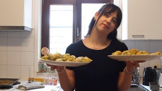 RECETTE DES GOUGÈRES AUX ÉPINARDS DE KRONK  RECETTE DISNEY  MaxiNe Rose [upl. by Aissyla]