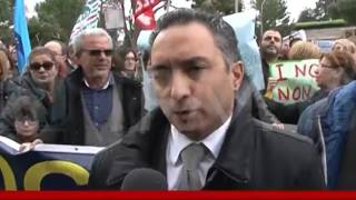 Oasi di Troina protesta davanti alla Regione contro chiusura TgMed 17022016 [upl. by Adlei415]