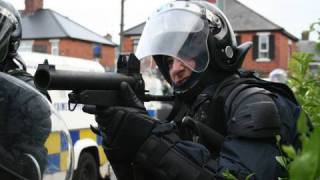 Belfast riot  Ardoyne road july 12th 2010 [upl. by Gant]