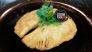 EMPANADAS FRITAS DE YUCA RELLENAS DE CARNE l COCINA FACIL 101 [upl. by Tommi]