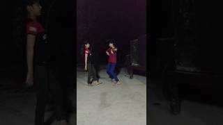 Kakari bhail ba kamariya bhojpuri dance song video bhojpurisong youtubeshorts viralvideo [upl. by Fidele]