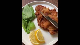 سكالوب عجل v veal schnitzel [upl. by Adniralc]