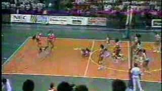 Reportagens Volei Feminino Lacqua Di Fiori 1992 [upl. by Trebleda510]