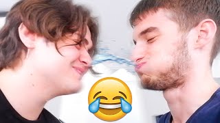 DÜNYANIN EN ZOR GÜLMEME CHALLENGE VİDEOSU 😂 imkansız [upl. by Friedrick]