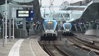 Diverse ArrivabrengNS treinen op station Arnhem  11 februari 2015 [upl. by Nileuqaj]