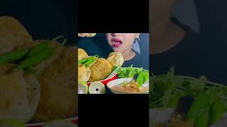 Luchi and ghugni eating mukbang 👌🏻🤗 mukbang eatingasmr spicyfoodie [upl. by Tine]