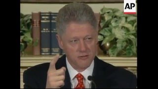 USA CLINTON DENIES HAVING AN AFFAIR WITH MONICA LEWINSKY [upl. by Eneryt]