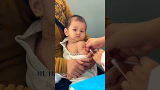 Cutebaby 👯 Baby injection push vedio 😱 baby cute injection shots crying [upl. by Arayt]