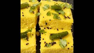 Dhokla banane ka zabardast tarika 😀😎 shorts ytshorts [upl. by Peatroy]