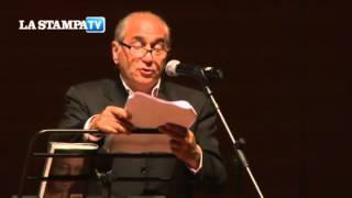 Massimo Gramellini riscrive quotFai bei sogniquot al Salone del Libro [upl. by Snevets]