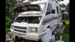 Winnebago Lesharo 4BT Start fuel pressure [upl. by Mortensen]