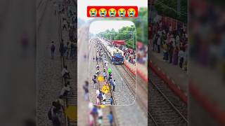 Train running status video reailway shortvideo song train vlog 😭😭😭😭😭 [upl. by Aeslek]