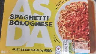 FOOD REVIEW UK ASDA JUST ESSENTIALS FRESH SPAGHETTI BOLOGNESE READY MEAL SIOBHANs LIFE [upl. by Tome]