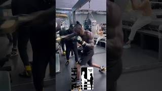 Deontay Wilder Practicing Floyd Mayweather FREEZE then STAB Right Hand to the Body TECHNIQUE [upl. by Assennej255]