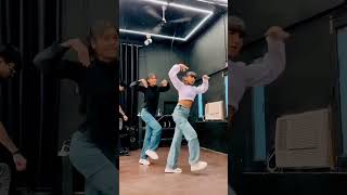 🥰Russian weapon 🥰 Isha Rathi dance 💕💥 dance trending viralsong shorts 🎧🎧 [upl. by Theodoric75]