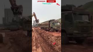 Unexpected Truck Fails truck trucking truckfail truckdriver アクシデントtruckdriving truckvideo [upl. by Vaenfila]