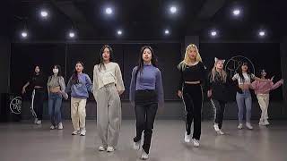 Girls Generation 소녀시대  Into The New World 다시 만난 세계 dance pratice mirrored ARTBEAT Studio Ver [upl. by Edlyn]