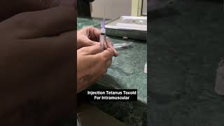 Injection Tetanus Toxoid for Intramuscular in Deltoid Muscle Adolescent girl nurses injection [upl. by Nillek]