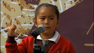 Increíble Niña Recita una poesía que nos hizo llorar [upl. by Tigges]