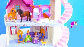 Schleich Horse  Foal Sneak Into Princess Castle  Horse Video [upl. by Mcbride]