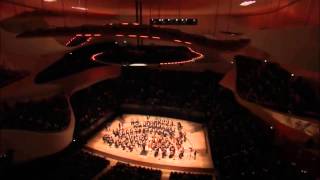 Ludwig van Beethoven Symphony No 5 Gustavo Dudamel HD [upl. by Oirromed]