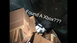 CAN’T BELIEVE GAMESTOP THREW THIS AWAY FOUND XBOX WHILE DUMPSTER DIVING AT GAMESTOP [upl. by Reaht257]