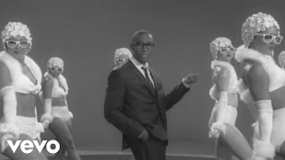 Raphael Saadiq  Lets Take a Walk Video [upl. by Fabron288]