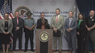 5 members of Houstonbased burglary ring accused of targeting rural pharmacies authorities say [upl. by Carlos96]