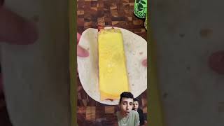 محدش يدوس لايك 😂 foodie wrap cooking recipe funk music musica rap trap food [upl. by Nnelg127]