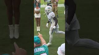 Tyreek Hill Handcuffs Celebration on 80 Yard TD after being detained by police outside Dolphins game [upl. by Trakas733]