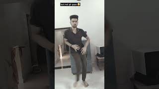 Nachte Nachte gir gaya 😂😂 funny dance video trending comedyvideos shortvideo viral [upl. by Ahseyi823]