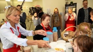 Uschi Glas beim quotBrotzeitquotProjekt in Salzgitter [upl. by Wilde]