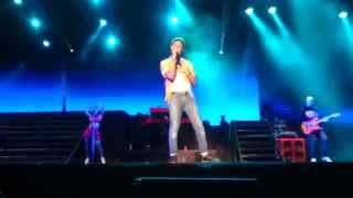 FRONTIN PHARRELL MAWAZINE 2015 LIVE [upl. by Aratahs36]