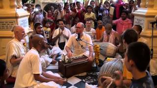 24Hours Kirtan  Akincana Krishna Prabhu [upl. by Dunton]