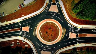 How To Drive In Roundabout Qatar [upl. by Nomae]