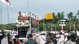 AKSI 411 ADILI JOKOWI amp TANGKAP FUFUFAFA  DEPAN ISTANA PATUNG KUDA JAKARTA [upl. by Jepson849]