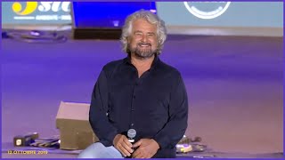 Beppe Grillo a Napoli  Italia5Stelle 2019  Rewind [upl. by Enyleve109]